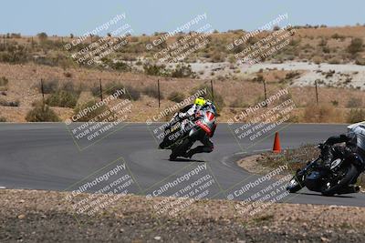 media/Apr-19-2025-AHRMA (Sat) [[3d98ca3309]]/Race/Group 1/Turn 4/